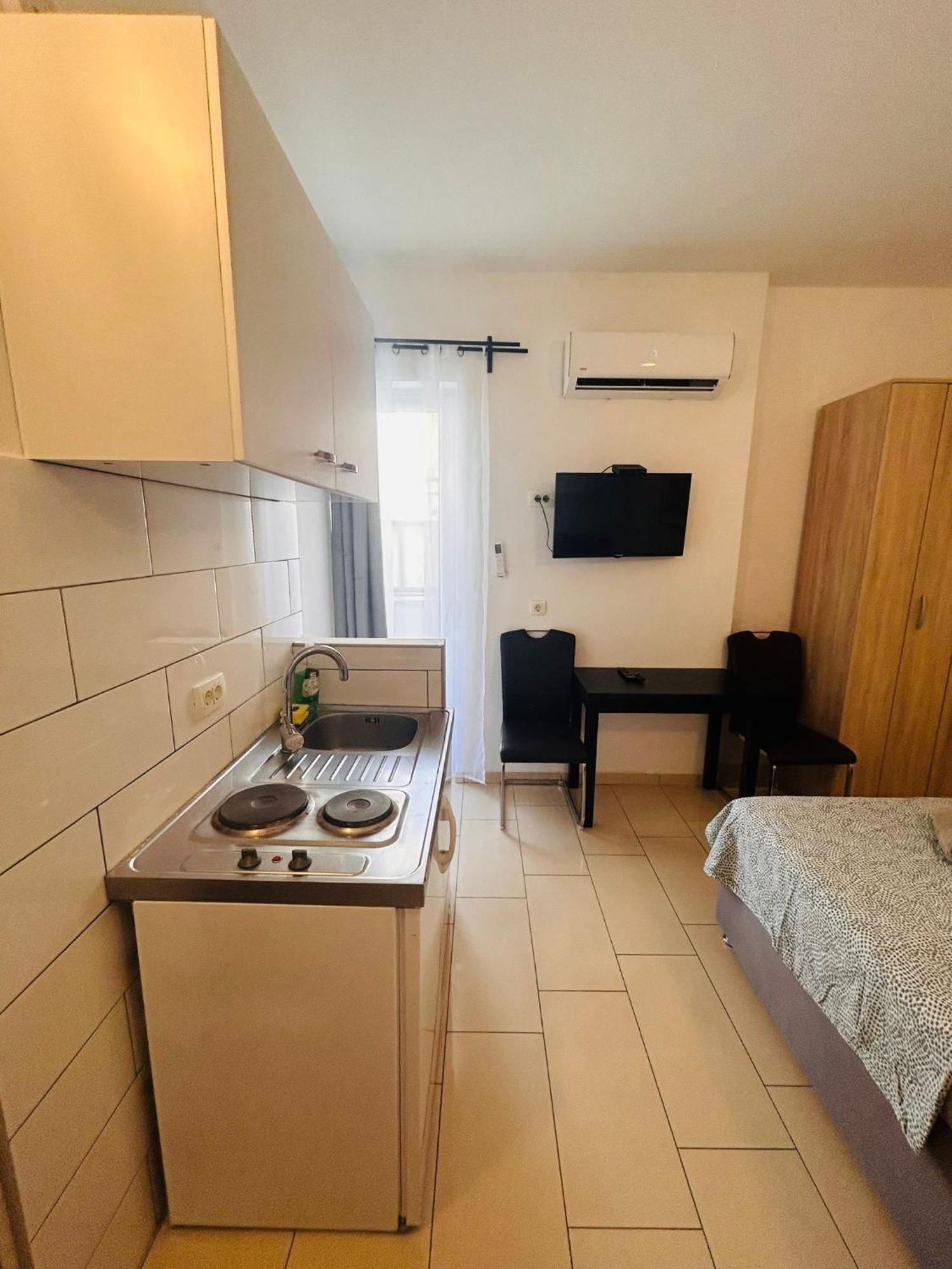Apartment In The Center Of Pula Bagian luar foto