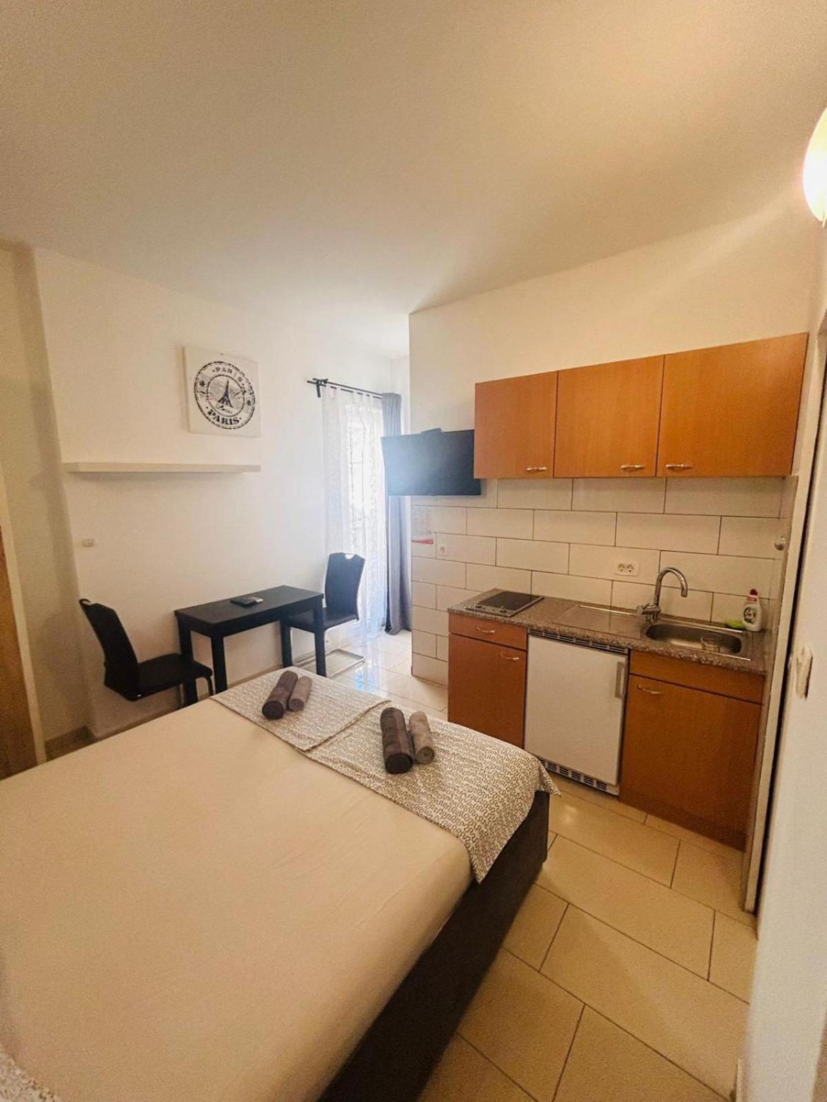 Apartment In The Center Of Pula Bagian luar foto